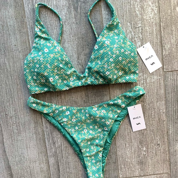 RVCA Other - 🔥🔥RVCA - SWEET ESCAPE TRILET SKIMPY BIKINI SET🔥🔥